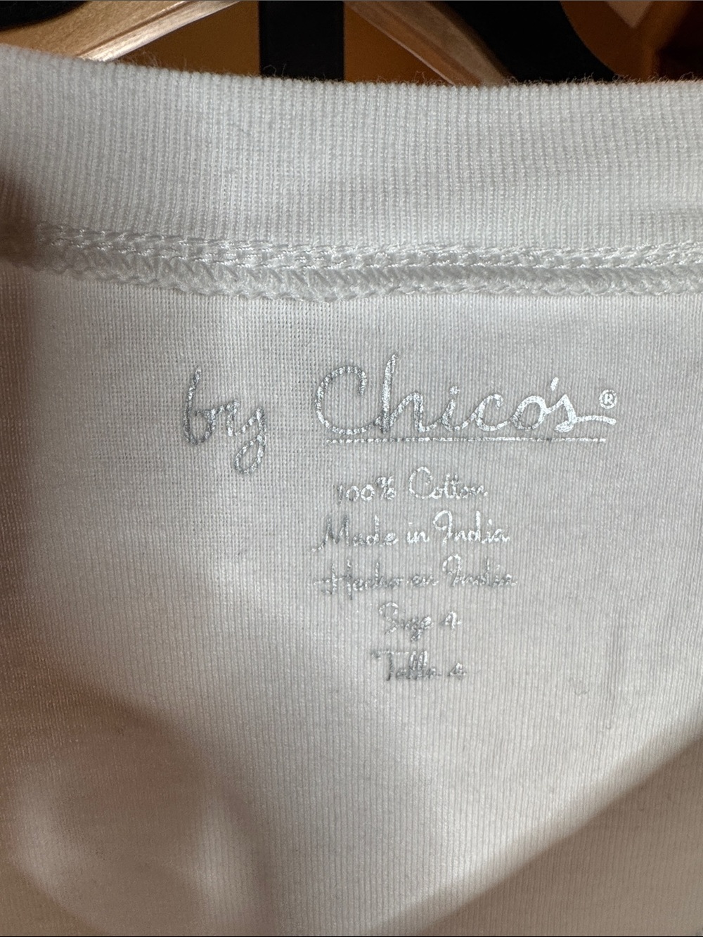 Chico’s White V-Neck 3/4 Sleeve Perfect Tee Size 4 XXL 20/22 - Picture 6 of 9